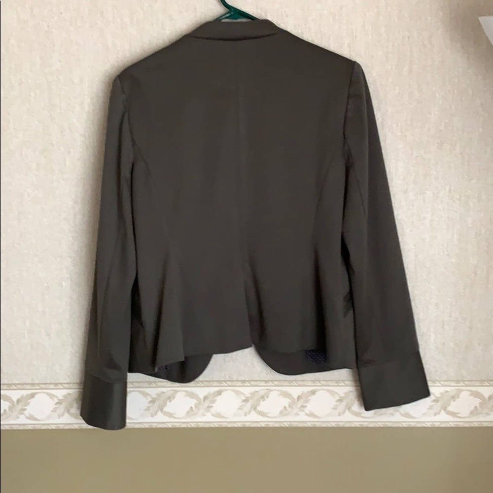 Jacket - Picture 5 of 5